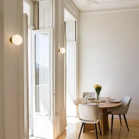Modern Charming Loft With Balcony In Central Porto Exterior photo